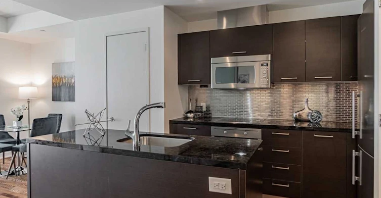 2502-90 Park Lawn Road, Toronto, ON, M8Y 0B6 - 5
