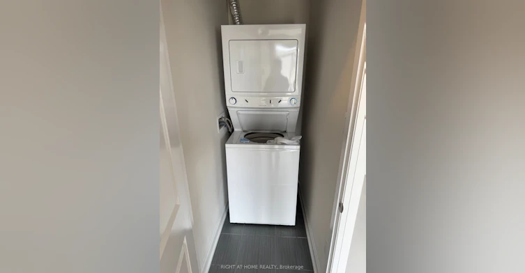 301-263 Georgian Drive, Oakville, ON, L6H 0L2 - 24