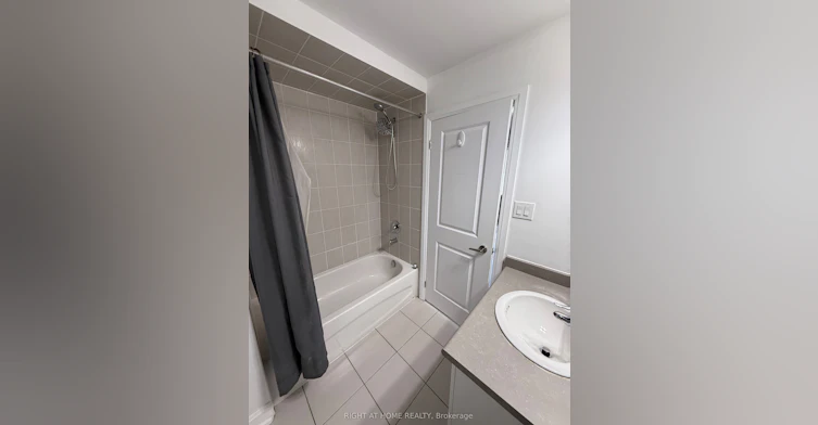 301-263 Georgian Drive, Oakville, ON, L6H 0L2 - 17