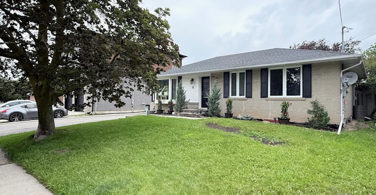 Basement-18 Mackenzie Drive, Halton Hills, ON, L7G 4B9