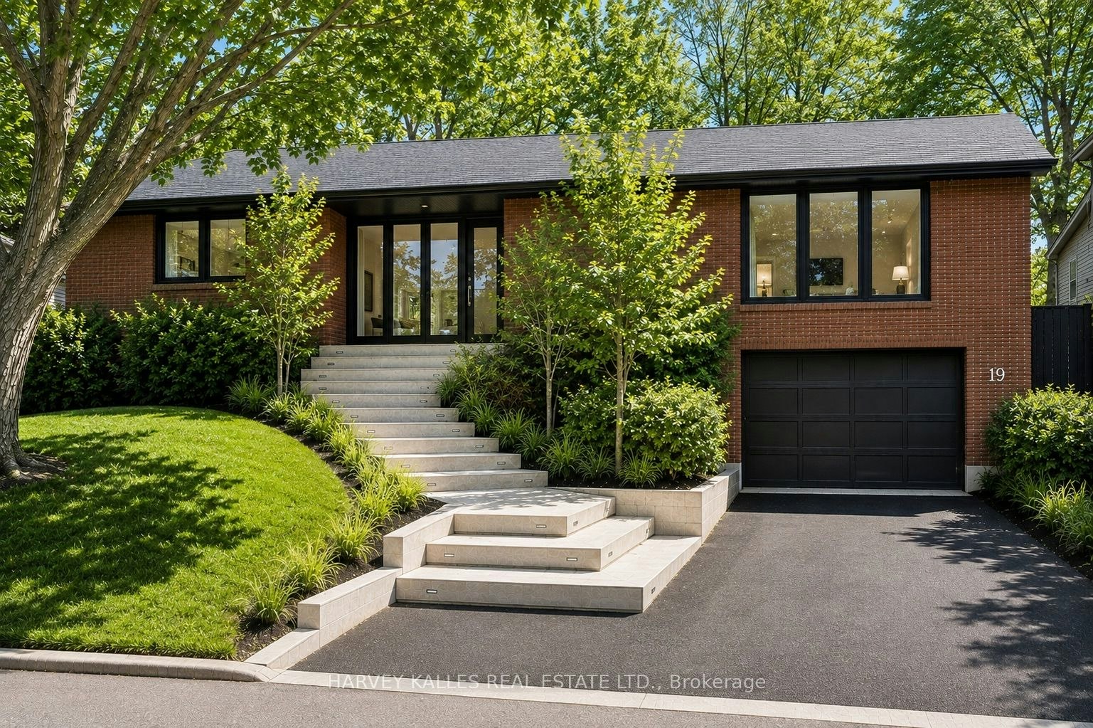 19 Blair Athol Crescent, Toronto, ON, M9A 1X6