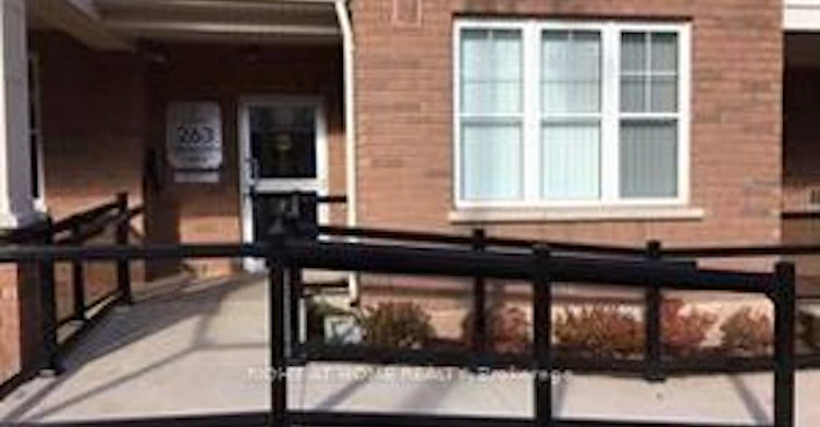 102-263 Georgian Drive, Oakville, ON, L6H 6V1 - 2