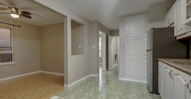 Main-367 Westmoreland Avenue N, Toronto, ON, M6H 3A6 - 5