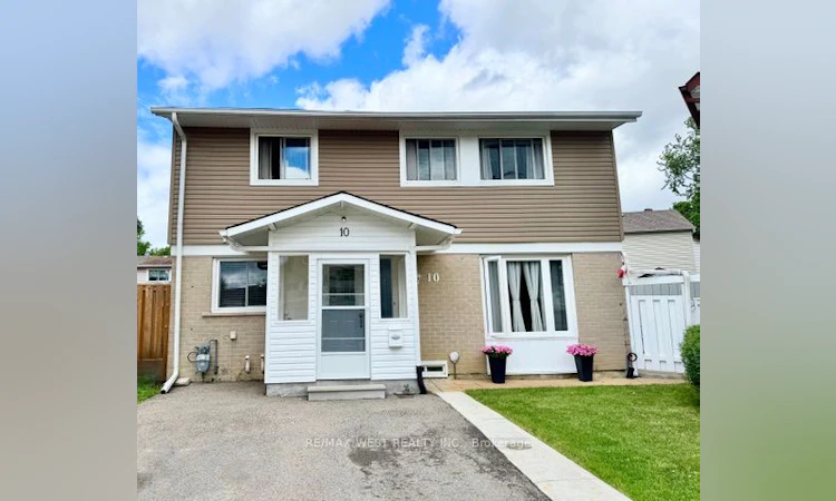 10 Hardcastle Court