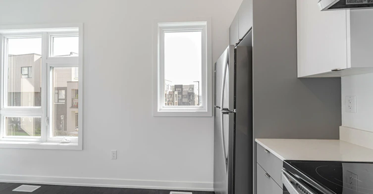4886 Valera Road, Burlington, ON, L7M 2A9 - 24