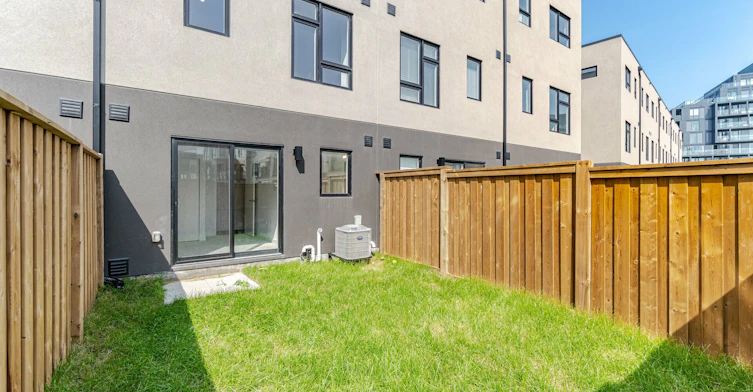 4886 Valera Road, Burlington, ON, L7M 2A9 - 44