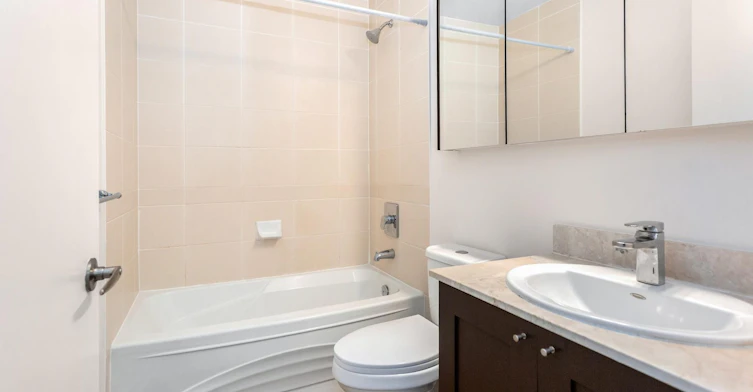4070 Confederation Pkwy #1504 Parkway, Mississauga, ON, L5B 0E9 - 20