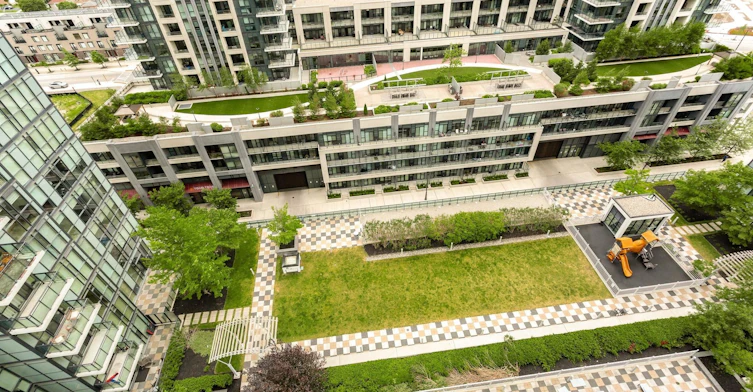 4070 Confederation Pkwy #1504 Parkway, Mississauga, ON, L5B 0E9 - 31