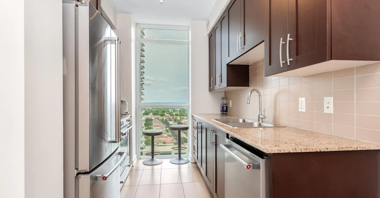 4070 Confederation Pkwy #1504 Parkway, Mississauga, ON, L5B 0E9 - 16