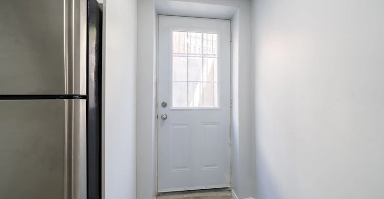 Lower-3188 Cambourne Crescent, Mississauga, ON, L5N 5G1 - 3