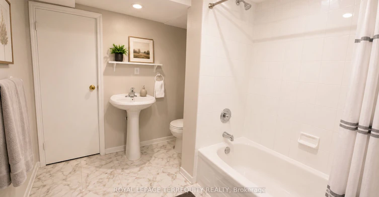 2164 Madden Boulevard, Oakville, ON, L6H 3M2 - 13