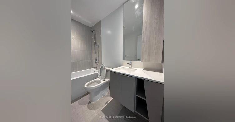 3508-3900 Confederation Parkway, Mississauga, ON, L5B 0M3 - 7