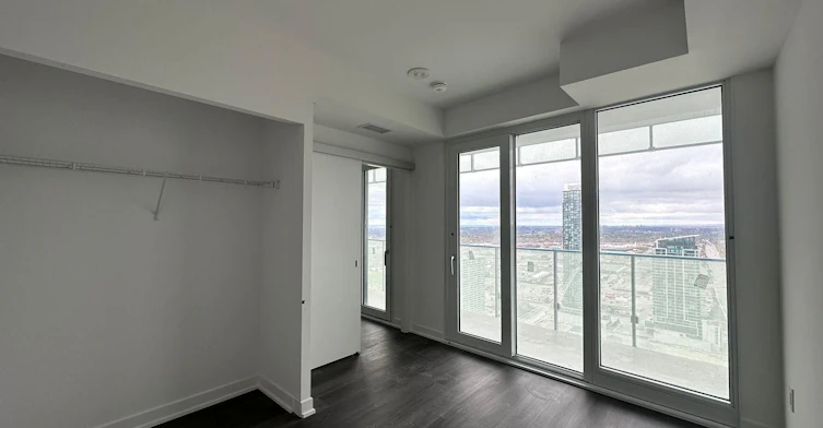 3508-3900 Confederation Parkway, Mississauga, ON, L5B 0M3 - 11