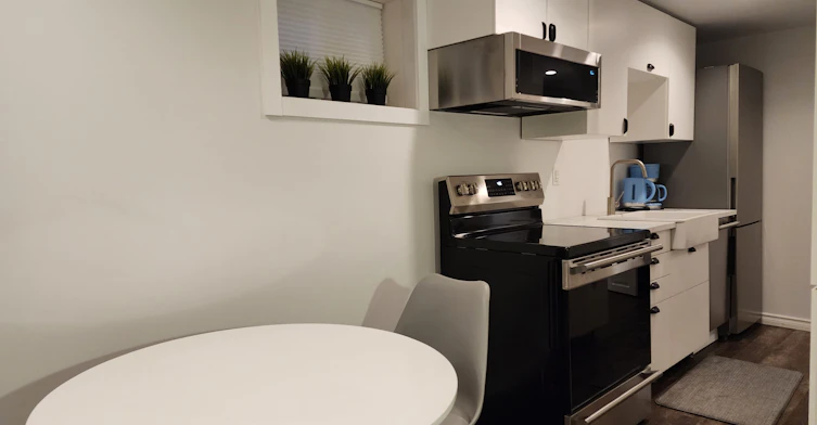 Lower-1599 Sandgate Crescent, Mississauga, ON, L5J 2E3 - 4