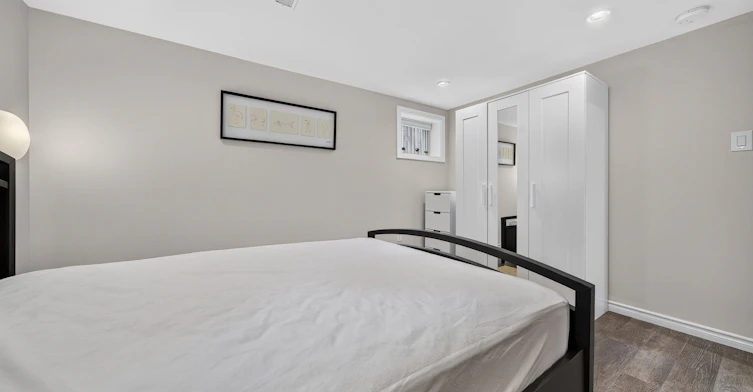 Lower-1599 Sandgate Crescent, Mississauga, ON, L5J 2E3 - 19