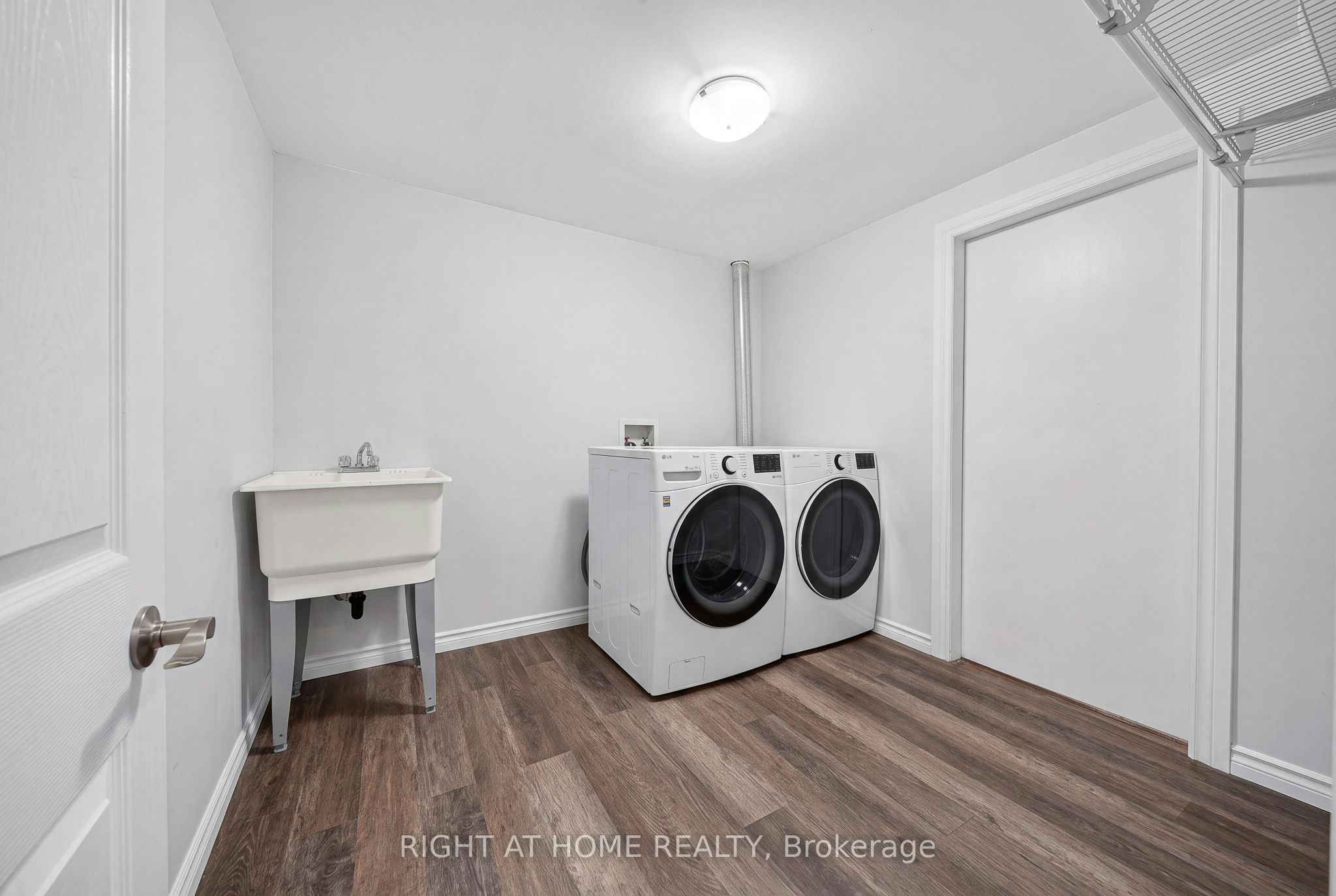 Lower-1599 Sandgate Crescent, Mississauga, ON, L5J 2E3 - 22