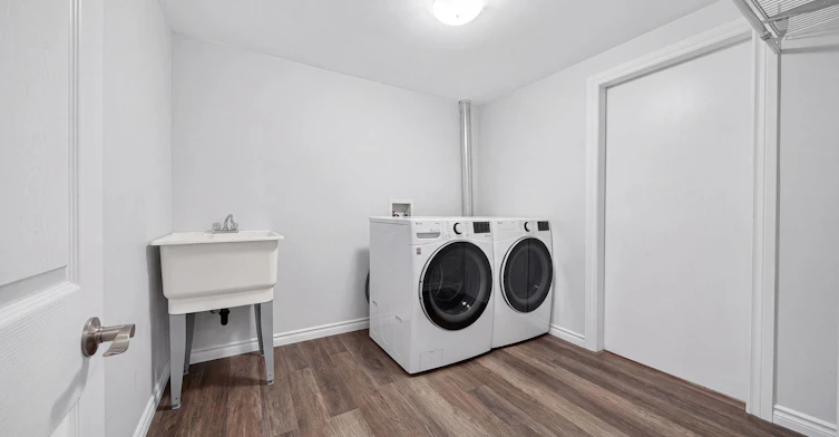 Lower-1599 Sandgate Crescent, Mississauga, ON, L5J 2E3 - 22