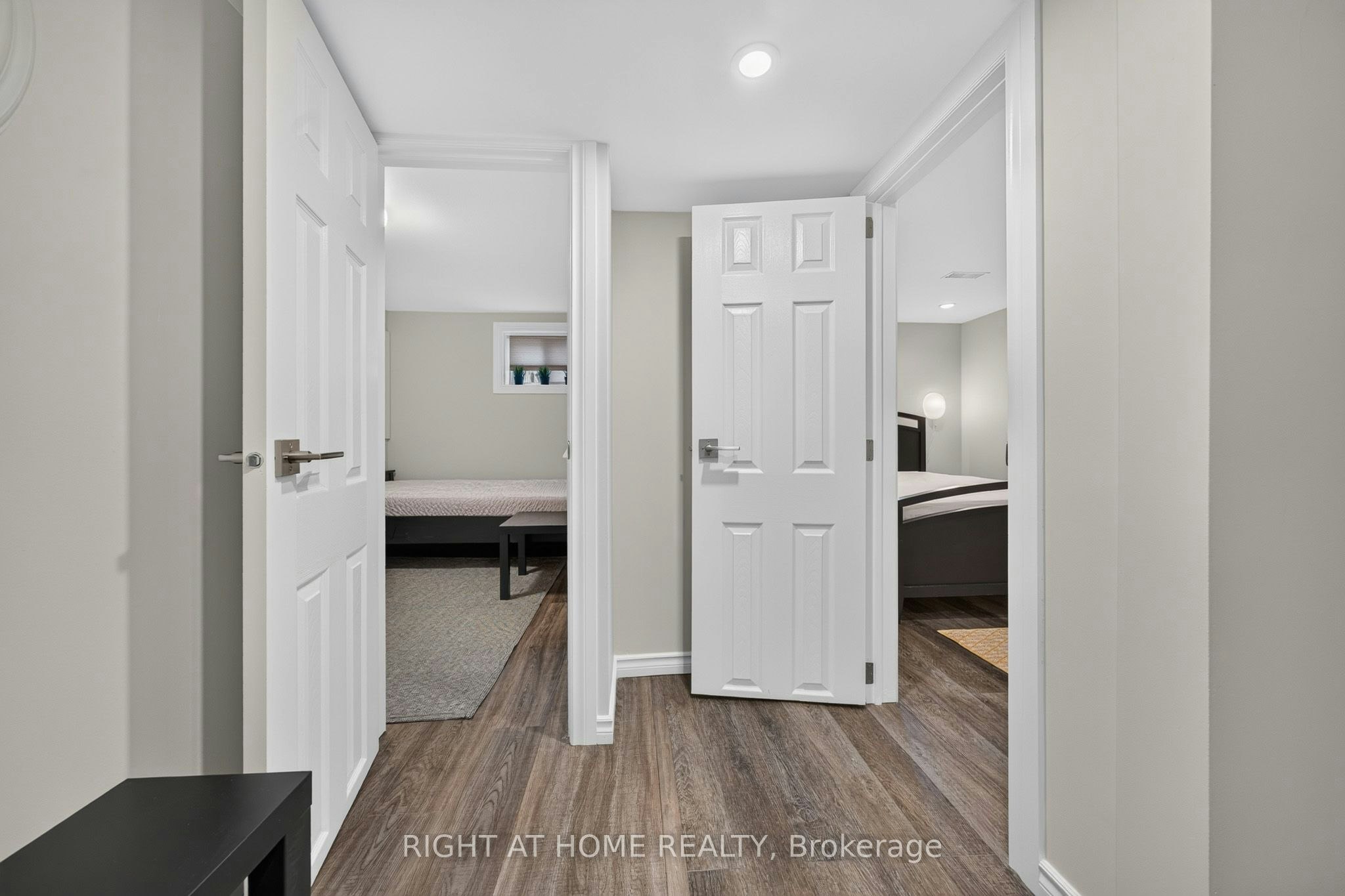 Lower-1599 Sandgate Crescent, Mississauga, ON, L5J 2E3 - 12