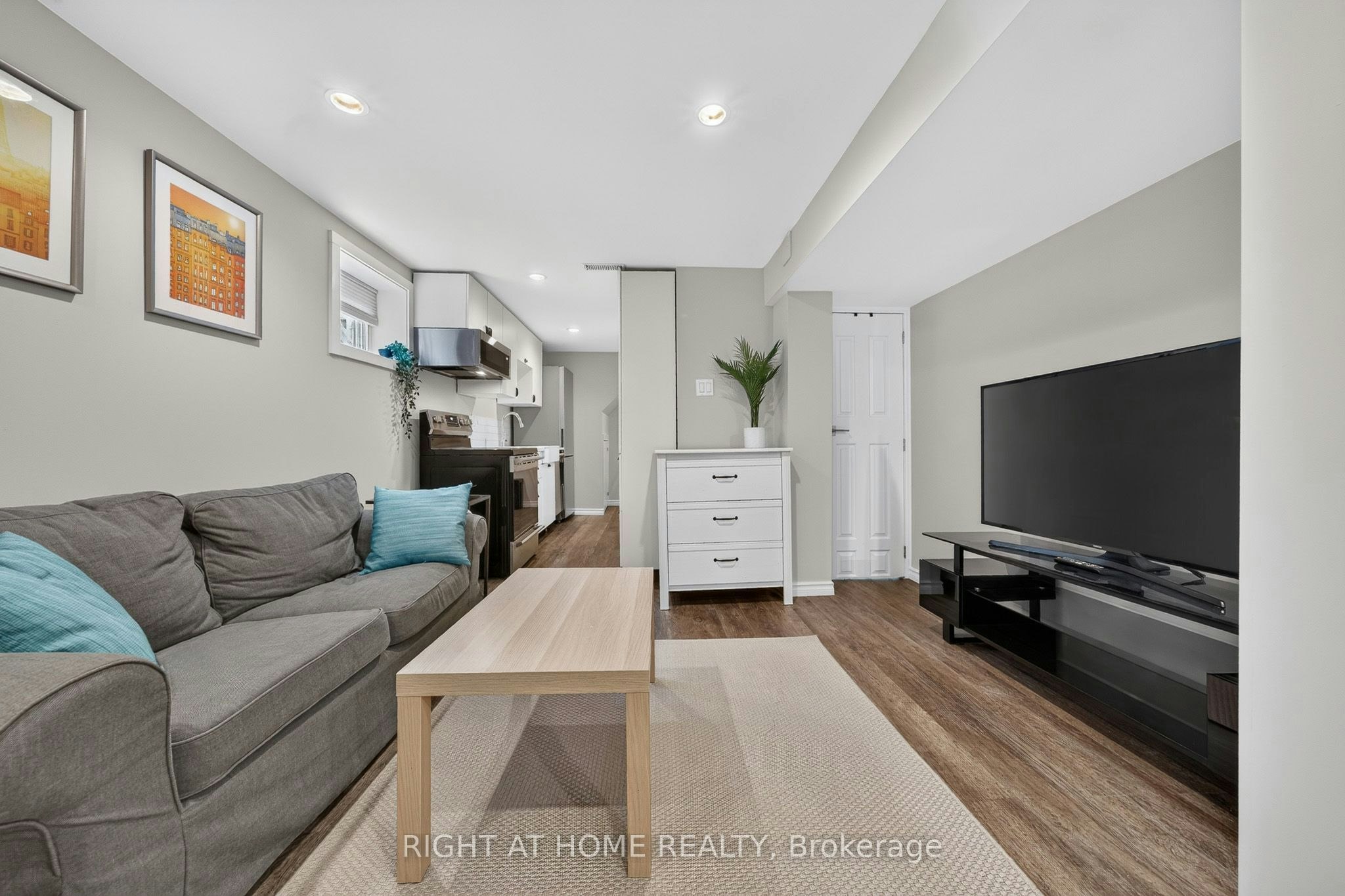 Lower-1599 Sandgate Crescent, Mississauga, ON, L5J 2E3 - 8