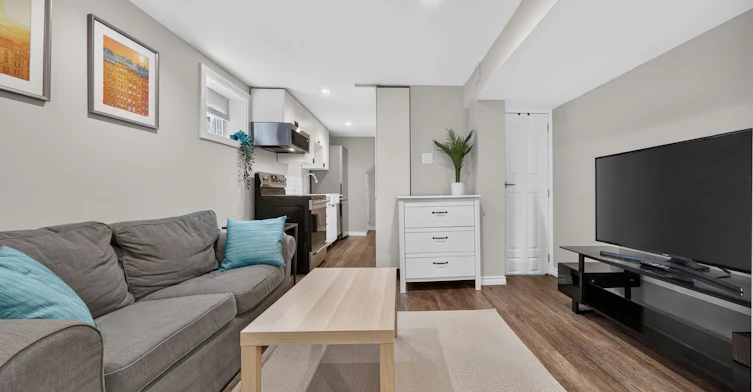 Lower-1599 Sandgate Crescent, Mississauga, ON, L5J 2E3 - 8