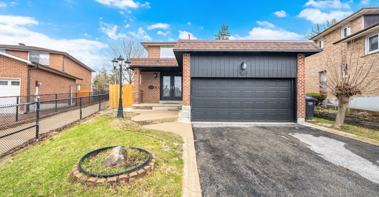 MAIN-20 Pepperwood Place, Brampton, ON, L6S 3R9 - 2