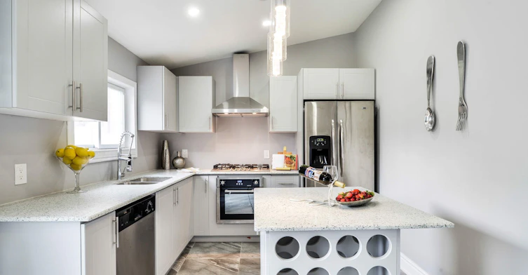 Main-734 Willard Avenue, Toronto, ON, M6S 3S5 - 15