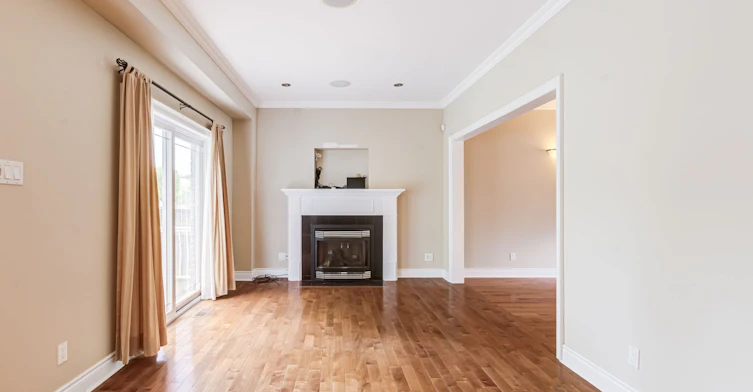 2A Twenty Eighth Street, Toronto, ON, M8W 2Y4 - 7