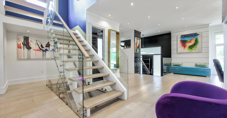 29 Avon Park, Toronto, ON, M8Z 3X4 - 11