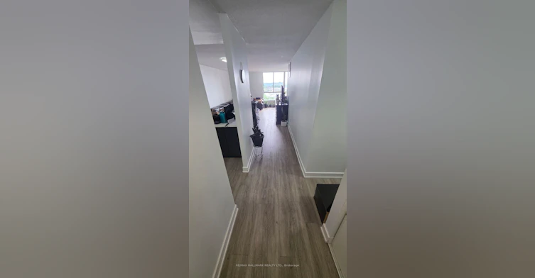 1705-15 Martha Eaton Way, Toronto, ON, M6M 5B5 - 7