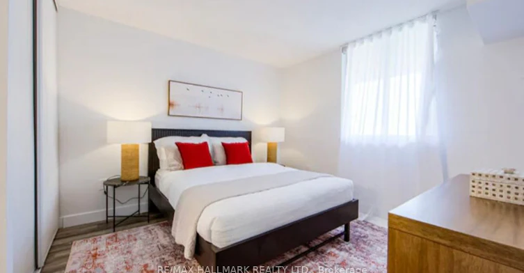 1705-15 Martha Eaton Way, Toronto, ON, M6M 5B5 - 6