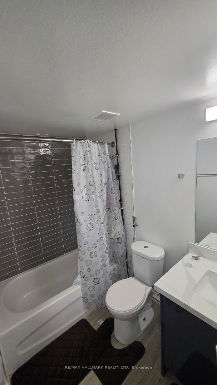 1705-15 Martha Eaton Way, Toronto, ON, M6M 5B5 - 19