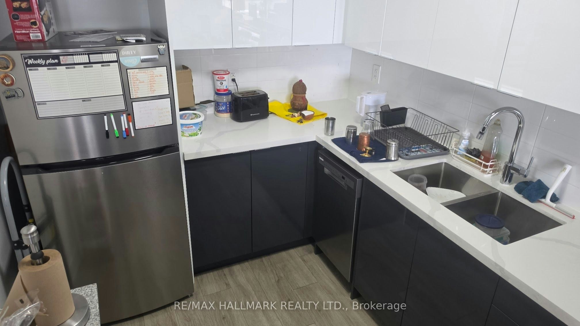1705-15 Martha Eaton Way, Toronto, ON, M6M 5B5 - 12