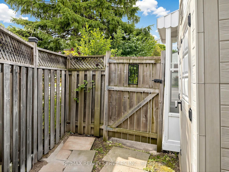 41 Huntingwood Crescent, Brampton, ON, L6S 1S5 - 42