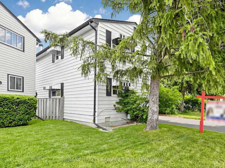 41 Huntingwood Crescent, Brampton, ON, L6S 1S5 - 2