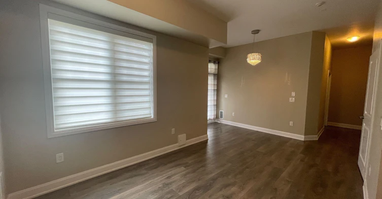 101-276 Gatwick Drive, Oakville, ON, L6H 0K8 - 3