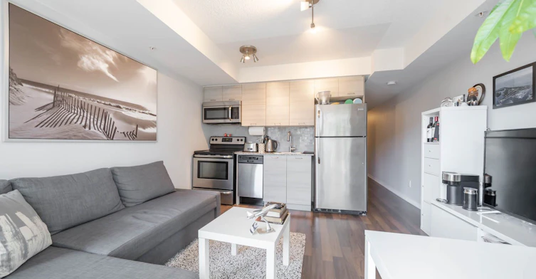 1208-20 Joe Shuster Way, Toronto, ON, M6K 0A3 - 3