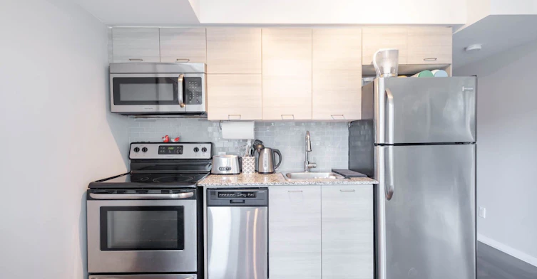 1208-20 Joe Shuster Way, Toronto, ON, M6K 0A3 - 4