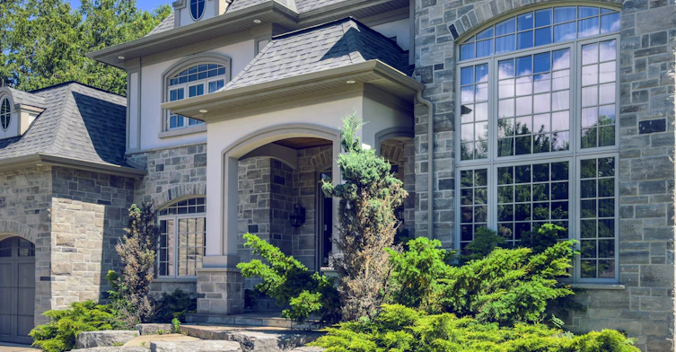 369 Lees Lane, Oakville, ON, L6L 4S4 - 3