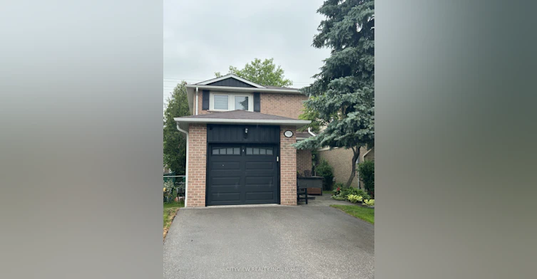 7025 Hickling Crescent, Mississauga, ON, L5N 5A6