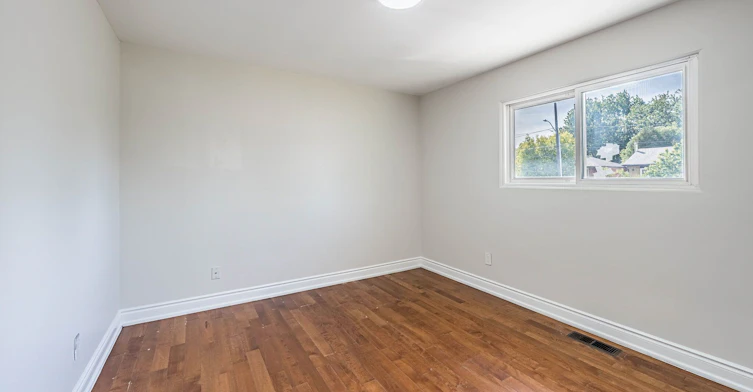(Main Floor)-2 Milner Road, Brampton, ON, L6W 3A5 - 24