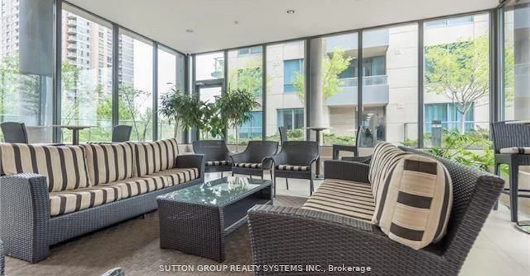 1032-35 Viking Lane, Toronto, ON, M9B 0A2 - 9