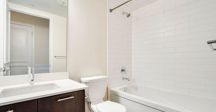 3106-2212 Lake Shore Boulevard W, Toronto, ON, M8V 1A4 - 11