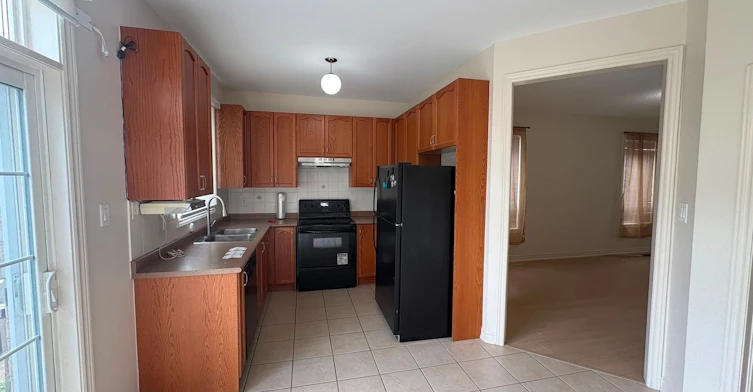 39 Palm Tree Road, Brampton, ON, L6V 4N5 - 7