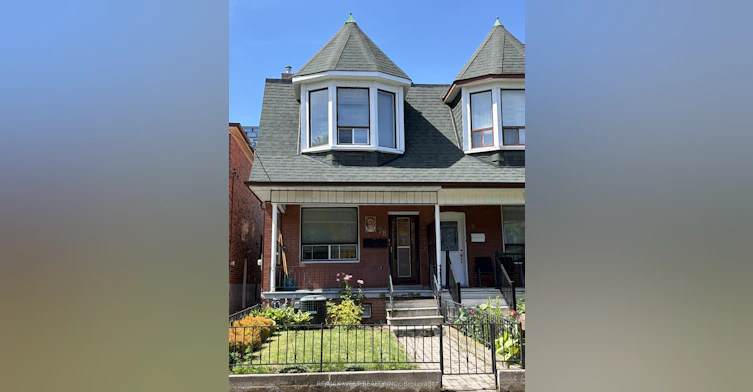 Upper-78 Millicent Street, Toronto, ON, M6H 1W4