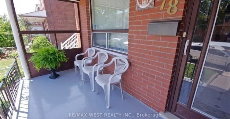 Upper-78 Millicent Street, Toronto, ON, M6H 1W4 - 2