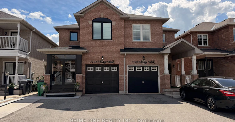 7124 Village Walk, Mississauga, ON, L5W 1X4