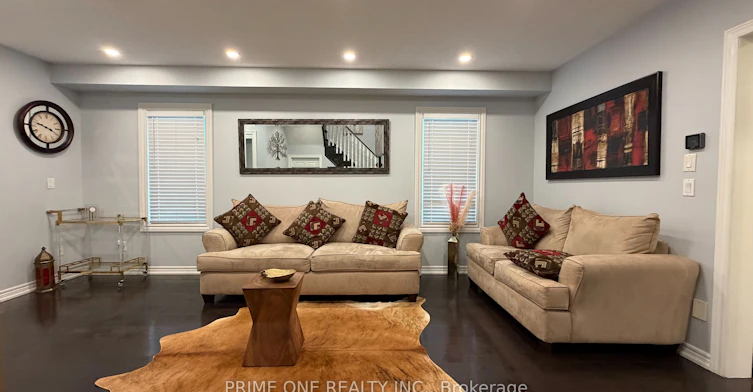 7124 Village Walk, Mississauga, ON, L5W 1X4 - 6