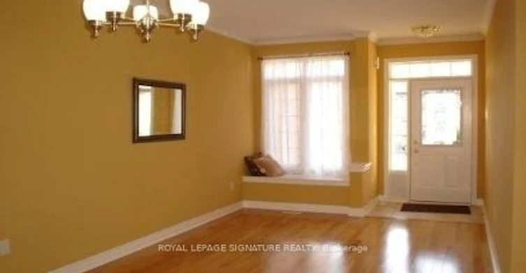 10-2295 Rochester Circle S, Oakville, ON, L6M 5C9 - 2