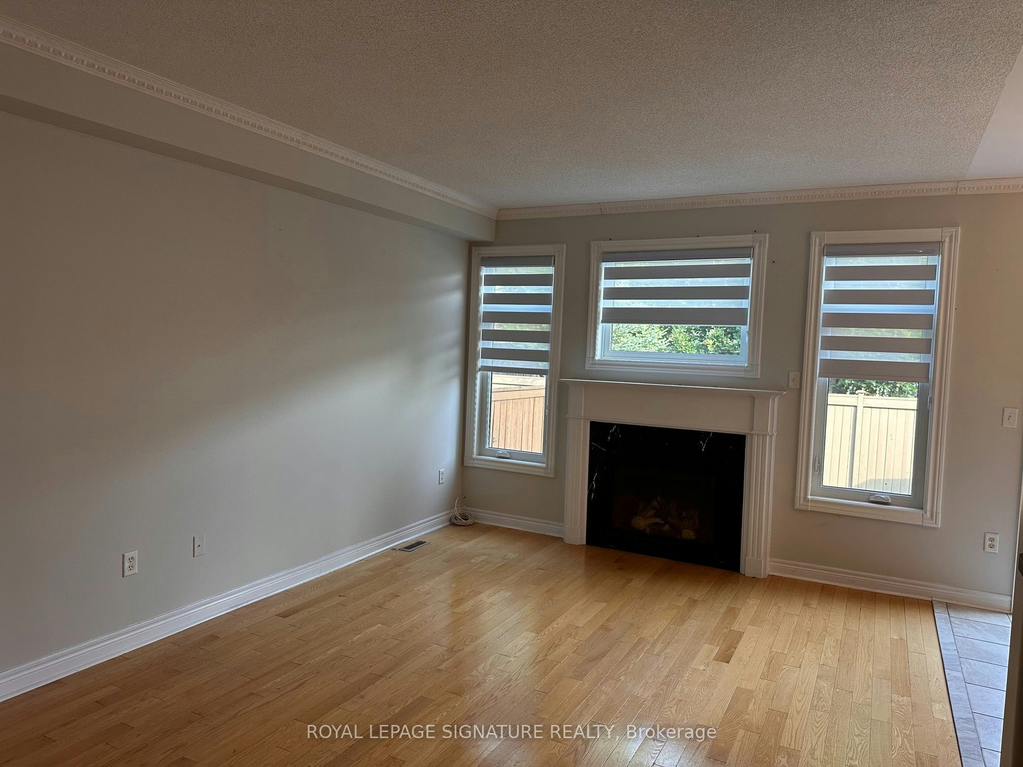 10-2295 Rochester Circle S, Oakville, ON, L6M 5C9 - 3