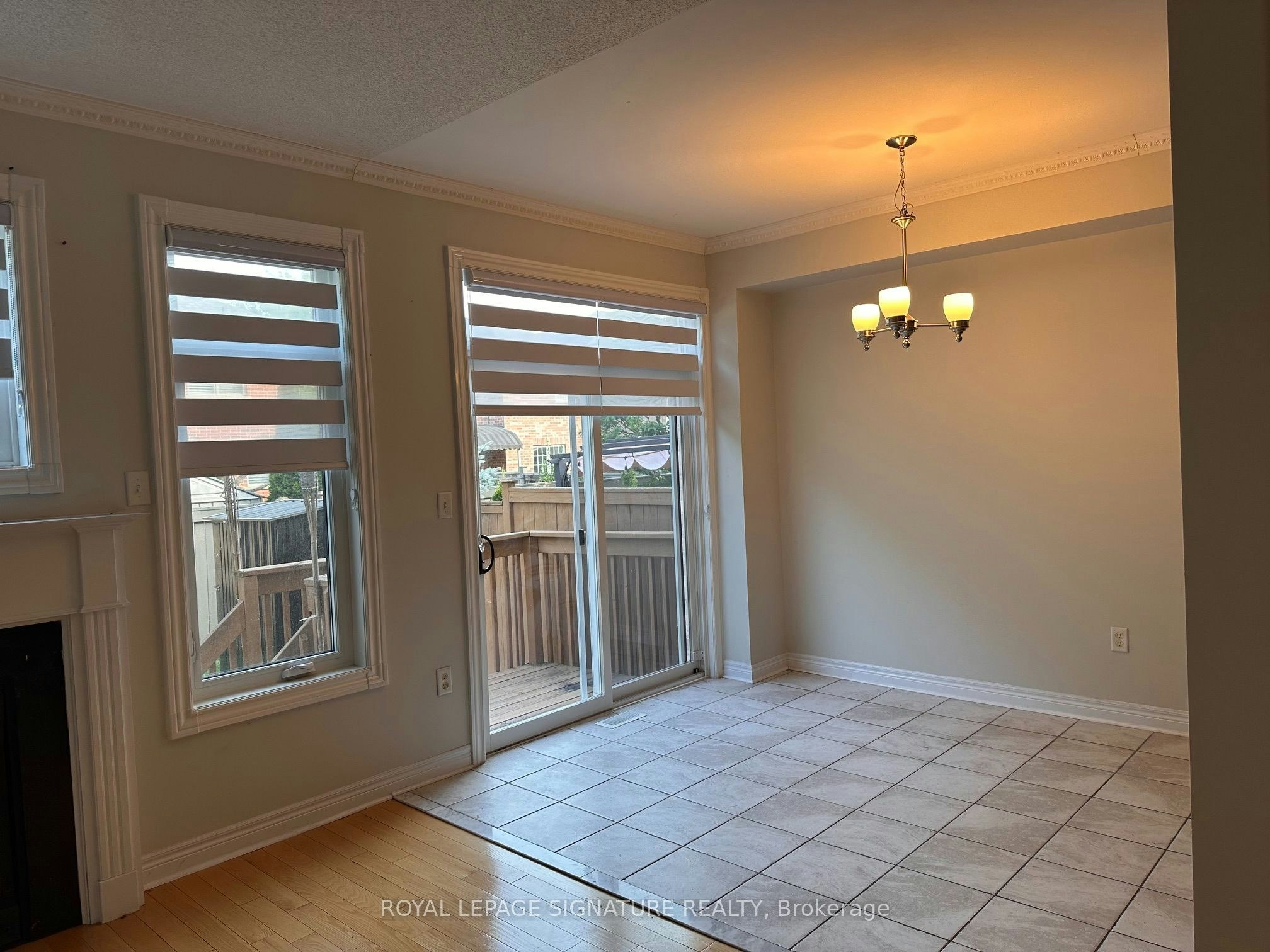 10-2295 Rochester Circle S, Oakville, ON, L6M 5C9 - 4